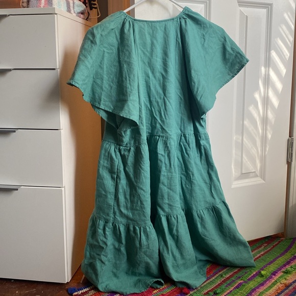 universal thread dress - Picture 3 of 4